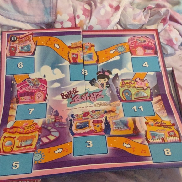 Bratz Baby Stylin Scavenger Hunt board game - Picture 7 of 8